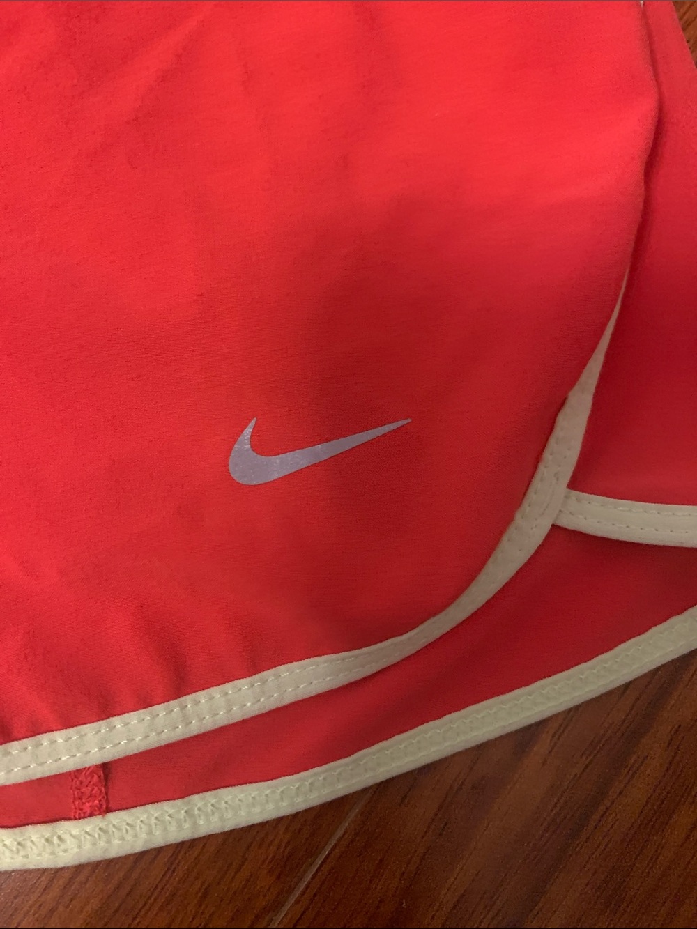 Nike Red Skater Skort with Cream Trim - Picture 2 of 6